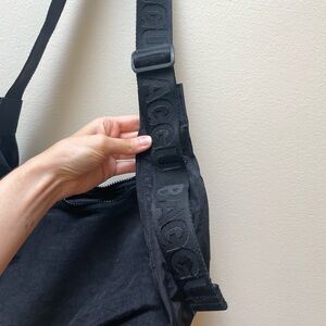 Baggu Black Medium Crescent